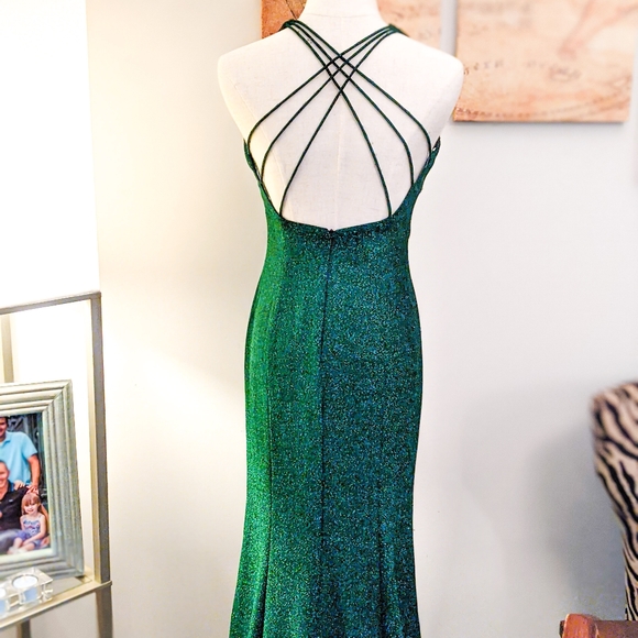 Emerald Green "Dazzling Emerald City" Mermaid Gown - Picture 4 of 8